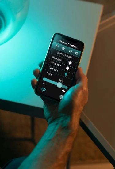 App home screen with temperature